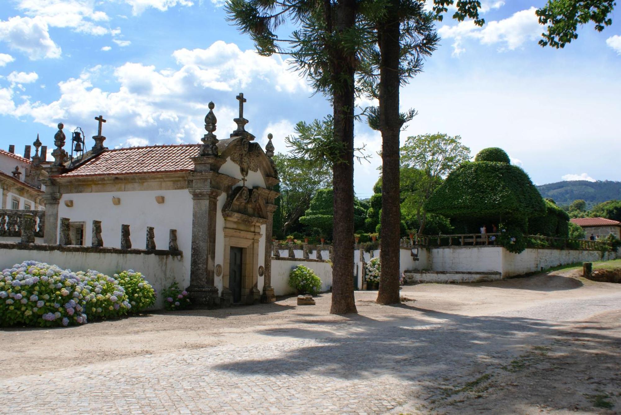 Casa Do Campo - Turismo De Habitacao Panzió Celorico De Basto Kültér fotó