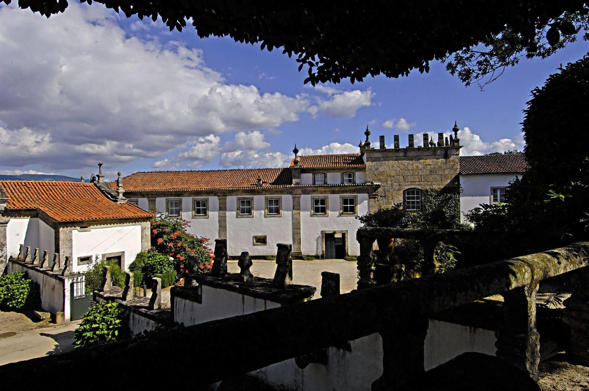 Casa Do Campo - Turismo De Habitacao Panzió Celorico De Basto Kültér fotó